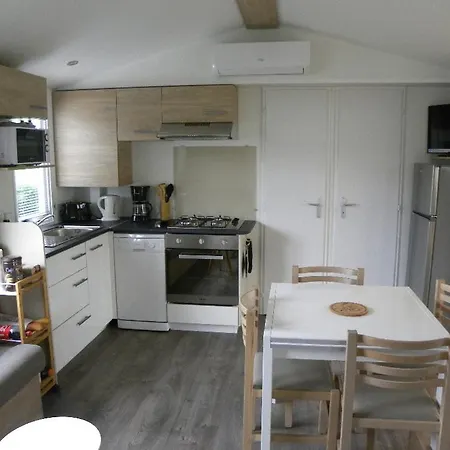 Mobilhome 3ch Confort Camping Les Charmettes Les Mathes